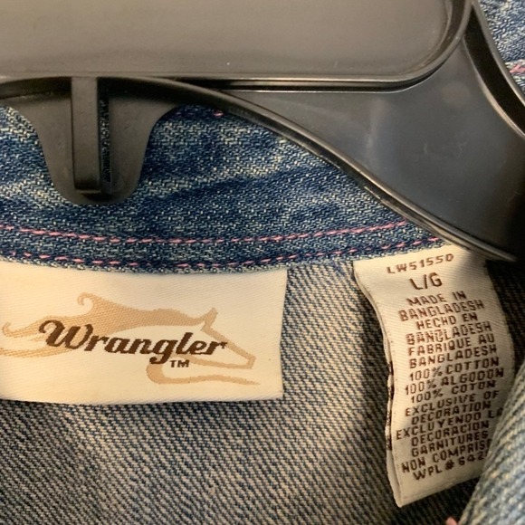 Wrangler Womens Denim Vest Sleeveless Western Style Pink Stitching Size L - Picture 8 of 11